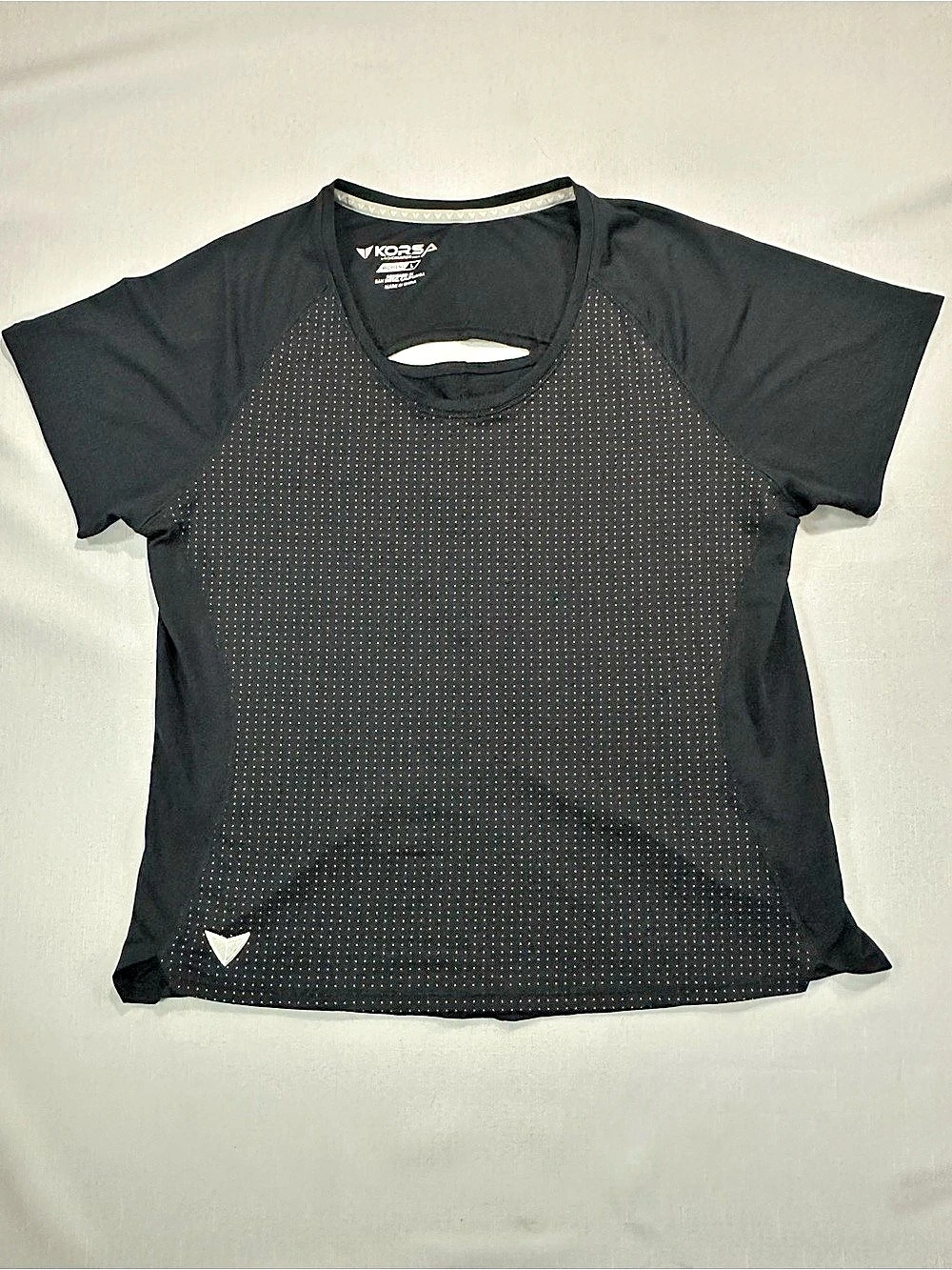 KORSA Road Runner Sports Black Athletic Shirt Women’s Large